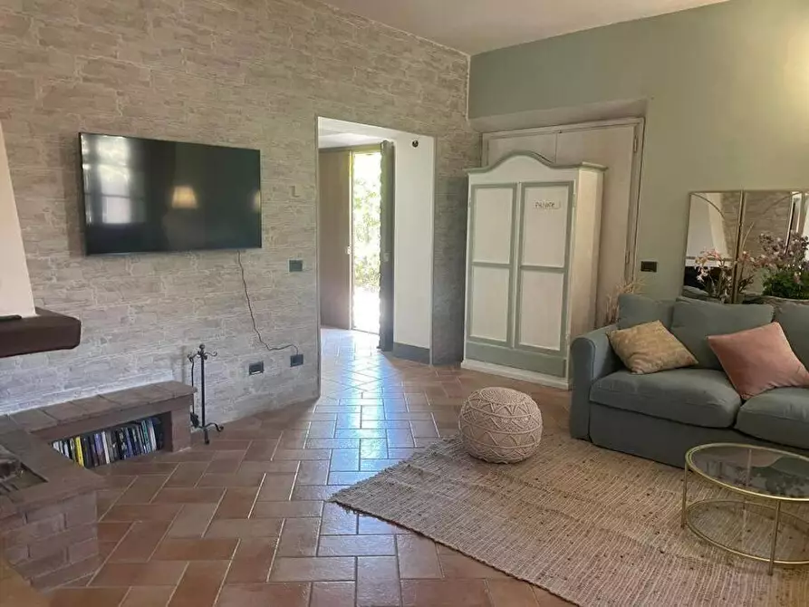 Immagine 6 di Casa colonica in vendita  a Volterra