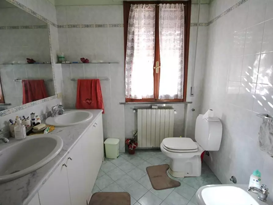 Immagine 16 di Casa trifamiliare in vendita  a Vicopisano