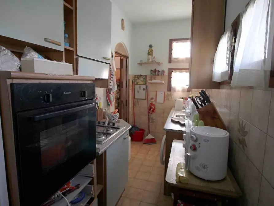 Immagine 11 di Casa trifamiliare in vendita  a Vicopisano
