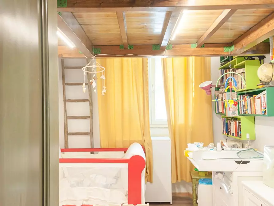 Immagine 5 di Appartamento in vendita  a Pisa