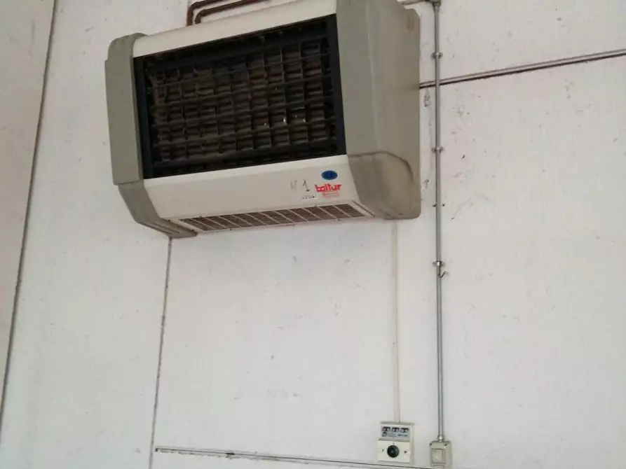 Immagine 7 di Capannone industriale in affitto  a Cascina