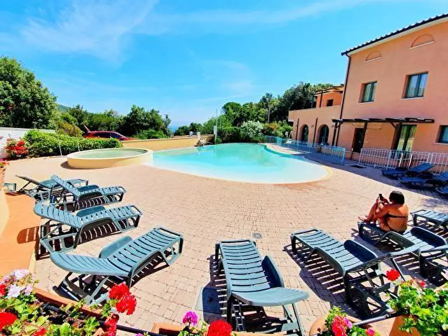 Immagine 9 di Appartamento in vendita  a Rio Marina