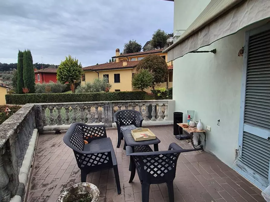 Immagine 15 di Casa bifamiliare in vendita  a Fucecchio