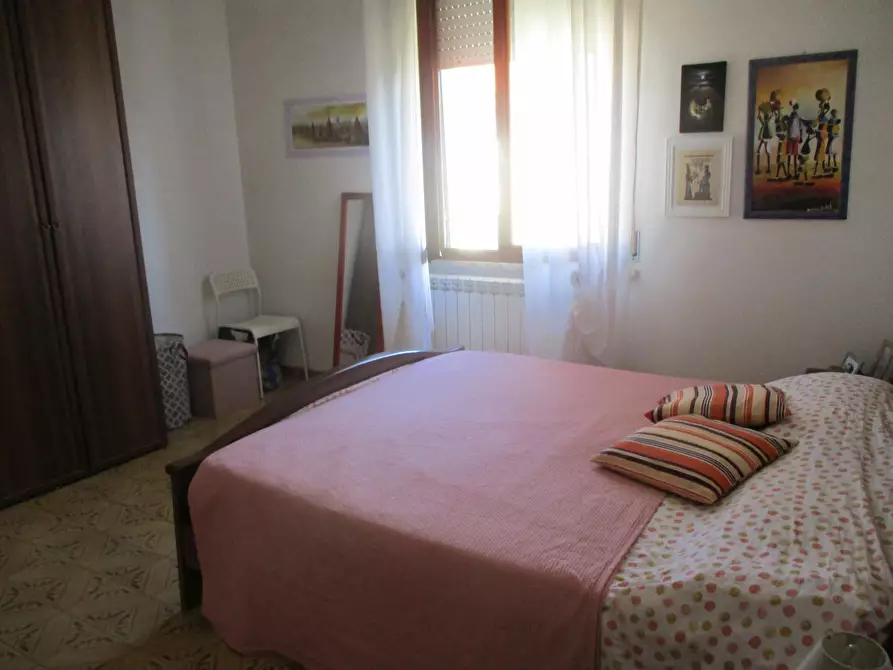 Immagine 13 di Appartamento in vendita  a Pontedera