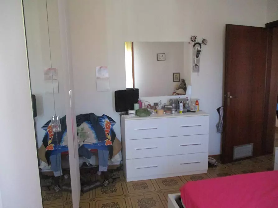 Immagine 12 di Appartamento in vendita  a Pontedera