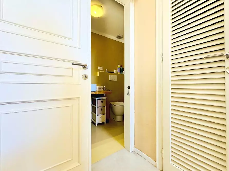 Immagine 33 di Casa bifamiliare in vendita  a Camaiore