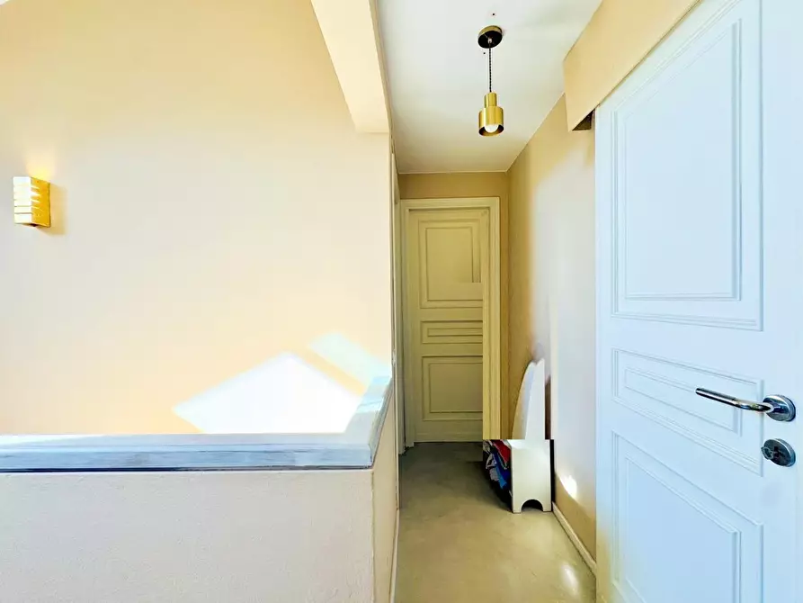 Immagine 37 di Casa bifamiliare in vendita  a Camaiore