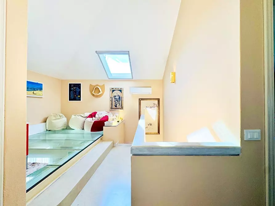 Immagine 45 di Casa bifamiliare in vendita  a Camaiore