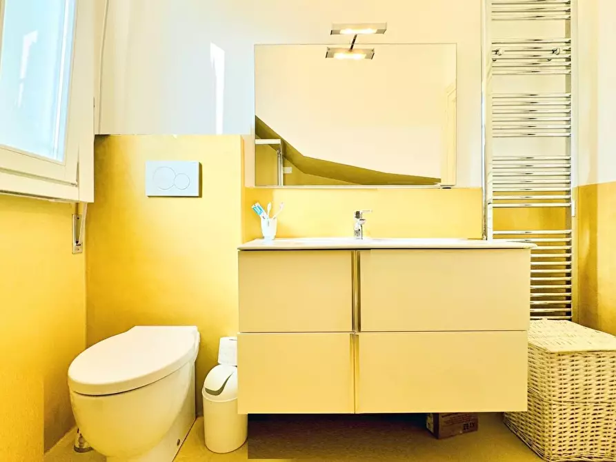 Immagine 23 di Casa bifamiliare in vendita  a Camaiore