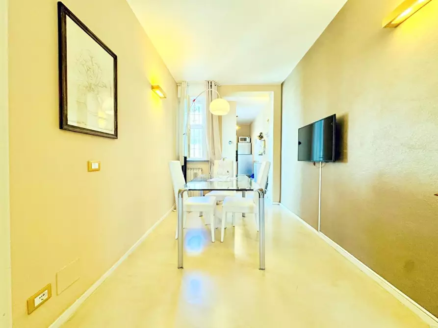 Immagine 12 di Casa bifamiliare in vendita  a Camaiore