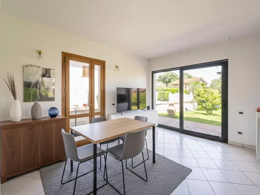 Immagine 8 di Casa indipendente in vendita  a Crespina Lorenzana