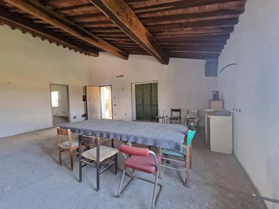 Immagine 14 di Casa semindipendente in vendita  a Crespina Lorenzana