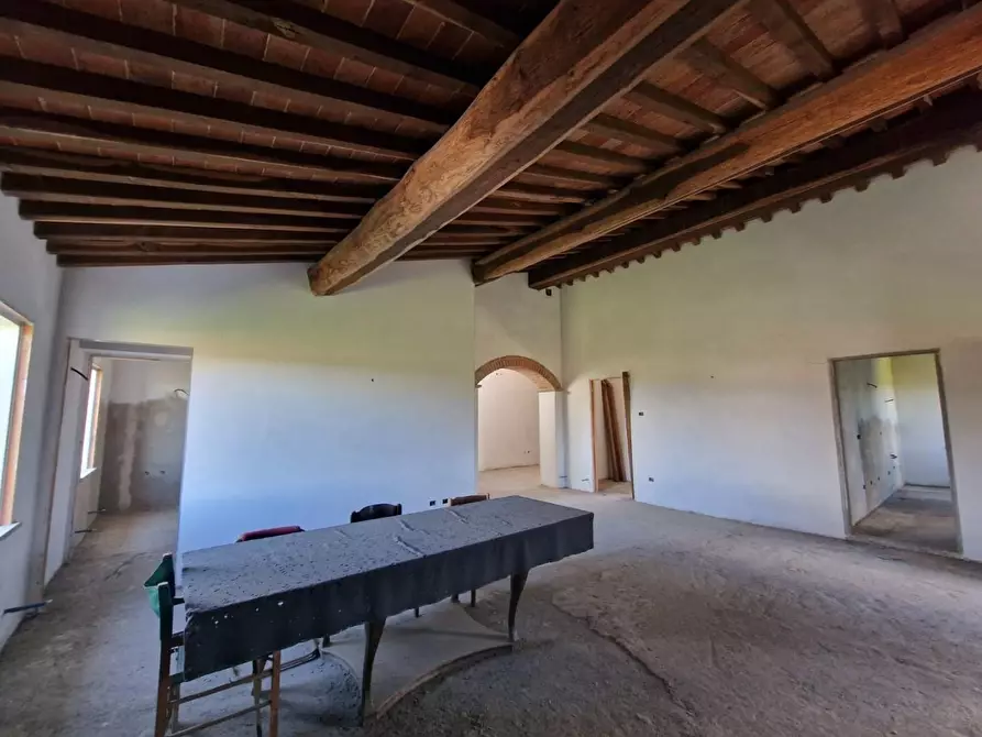 Immagine 10 di Casa semindipendente in vendita  a Crespina Lorenzana