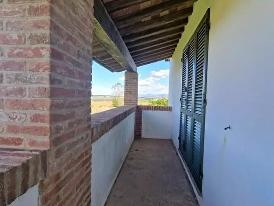 Immagine 20 di Casa semindipendente in vendita  a Crespina Lorenzana