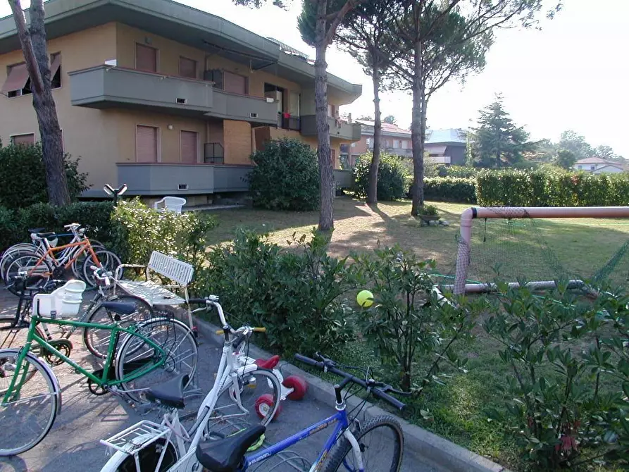 Immagine 2 di Appartamento in vendita  a Massa