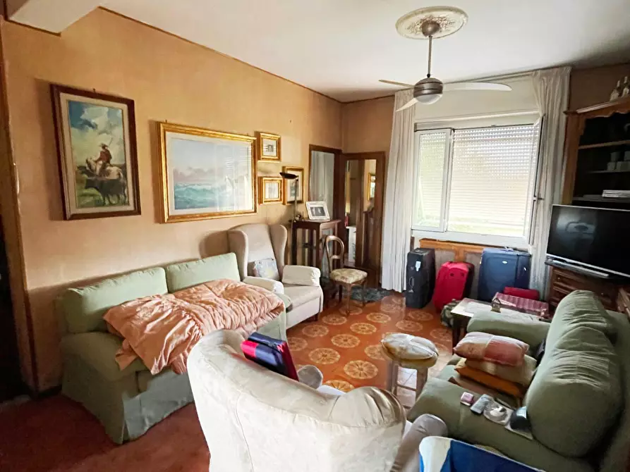 Immagine 13 di Appartamento in vendita  a Cascina