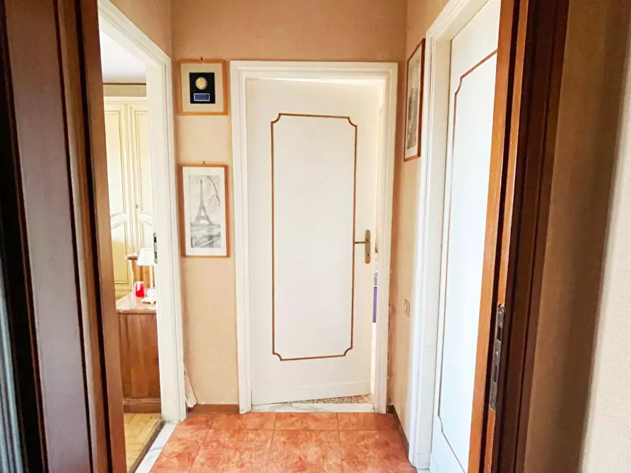 Immagine 7 di Appartamento in vendita  a Cascina