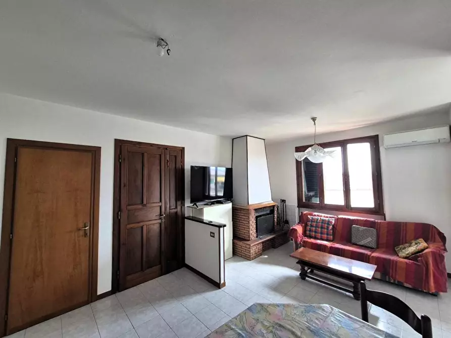 Immagine 2 di Appartamento in vendita  a Fucecchio