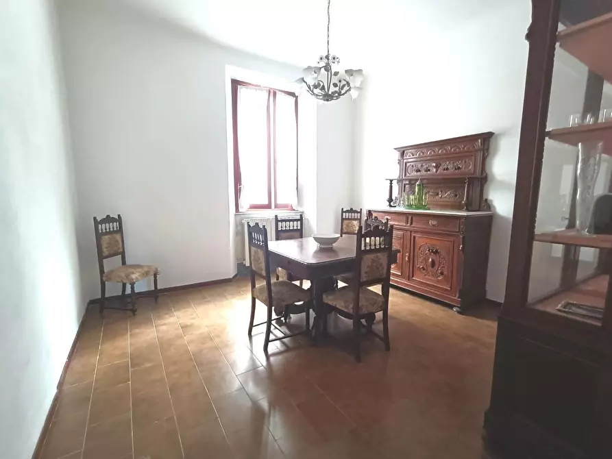 Immagine 3 di Appartamento in vendita  a Carrara