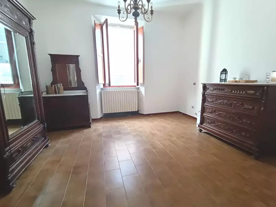 Immagine 14 di Appartamento in vendita  a Carrara