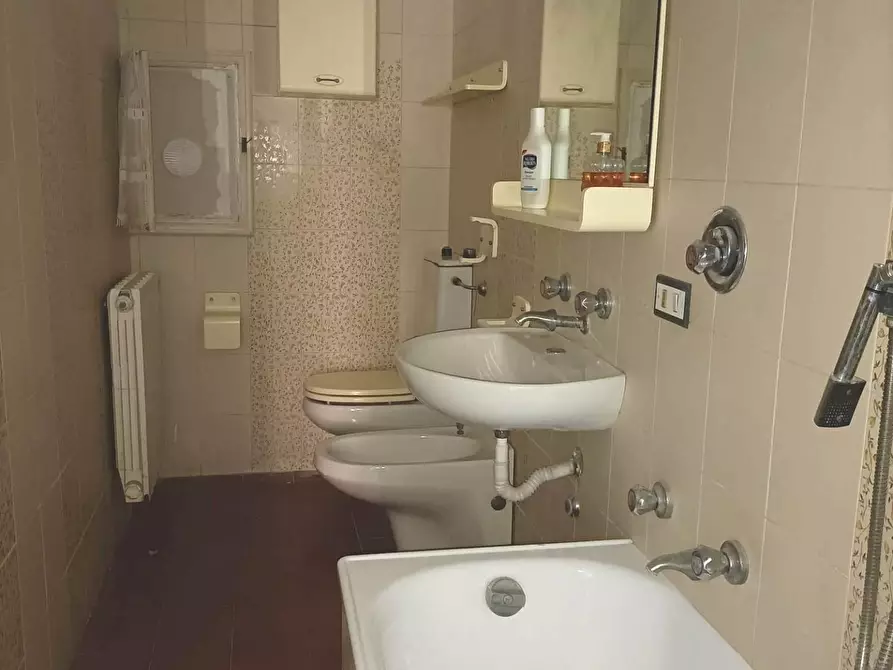 Immagine 24 di Appartamento in vendita  a Carrara