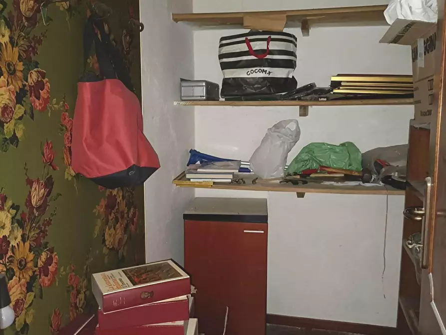 Immagine 26 di Appartamento in vendita  a Carrara