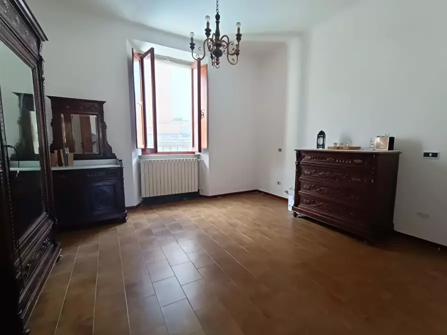 Immagine 15 di Appartamento in vendita  a Carrara