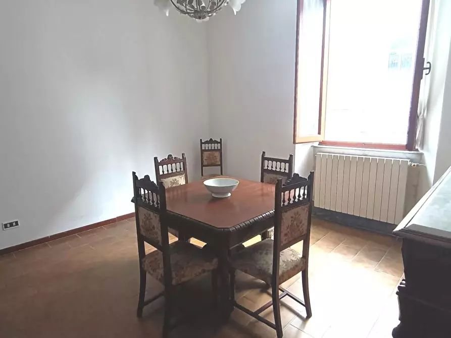 Immagine 5 di Appartamento in vendita  a Carrara