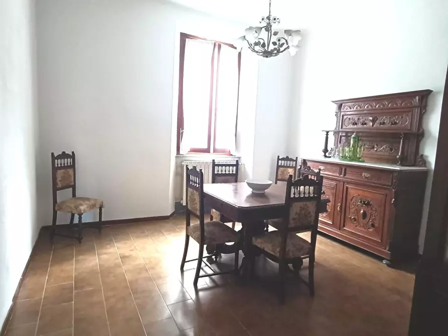 Immagine 4 di Appartamento in vendita  a Carrara