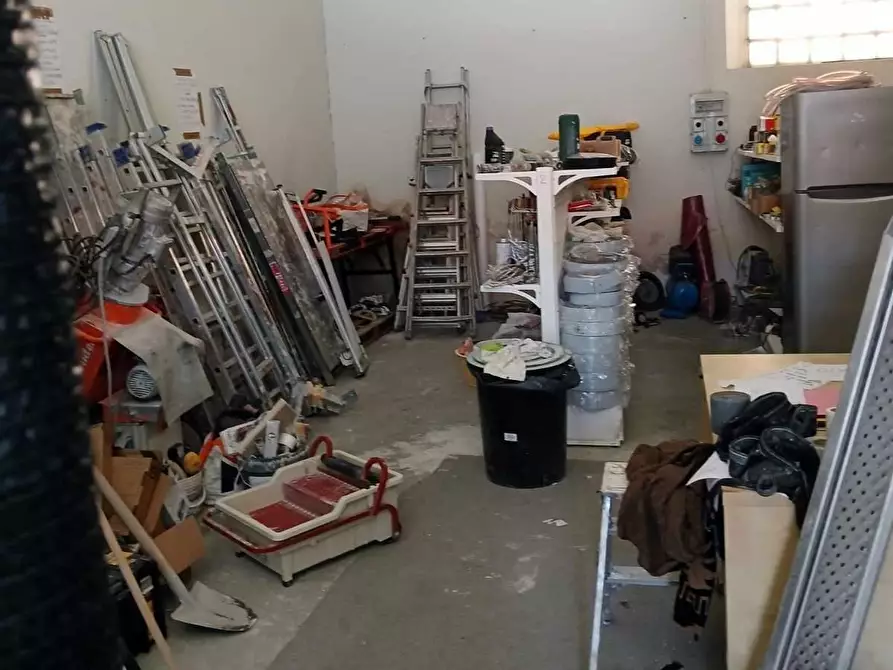 Immagine 2 di Magazzino in affitto  a Vicopisano
