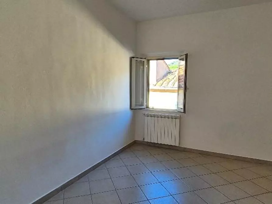 Immagine 7 di Appartamento in vendita  a Calci