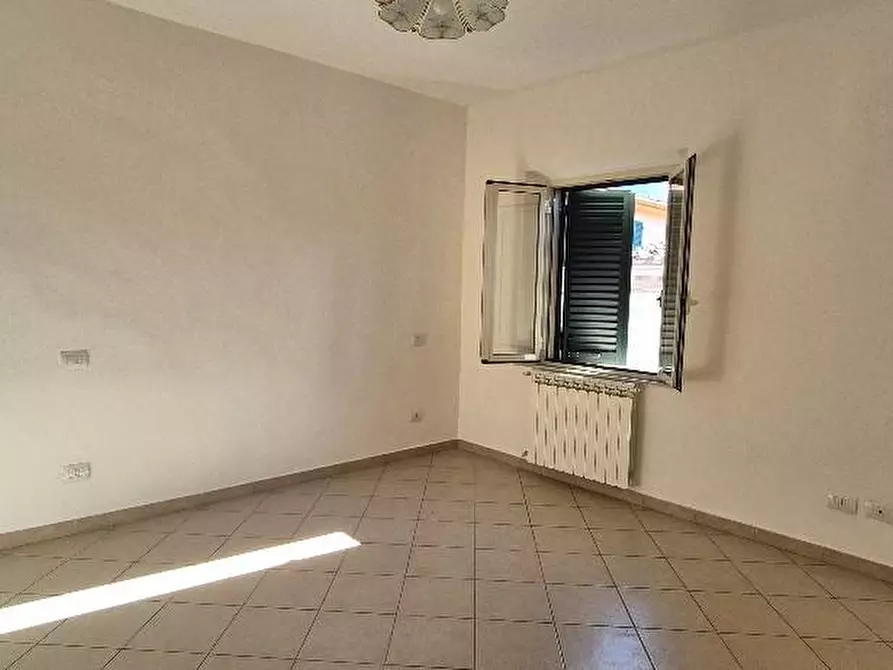 Immagine 8 di Appartamento in vendita  a Calci