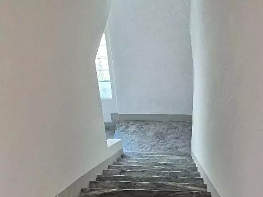 Immagine 19 di Appartamento in vendita  a Calci