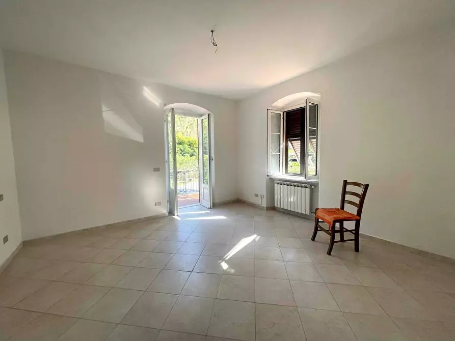 Immagine 16 di Appartamento in vendita  a Borghetto Di Vara