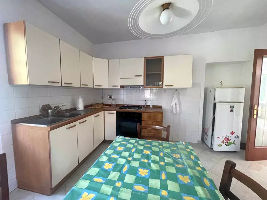 Immagine 13 di Appartamento in vendita  a Borghetto Di Vara