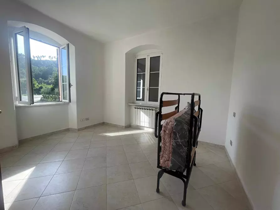 Immagine 20 di Appartamento in vendita  a Borghetto Di Vara