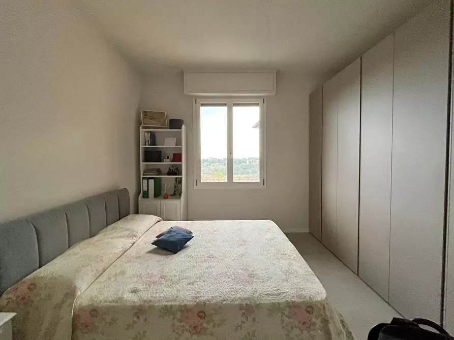 Immagine 5 di Appartamento in vendita  a Siena