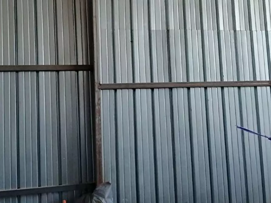 Immagine 7 di Magazzino in affitto  a Vicopisano