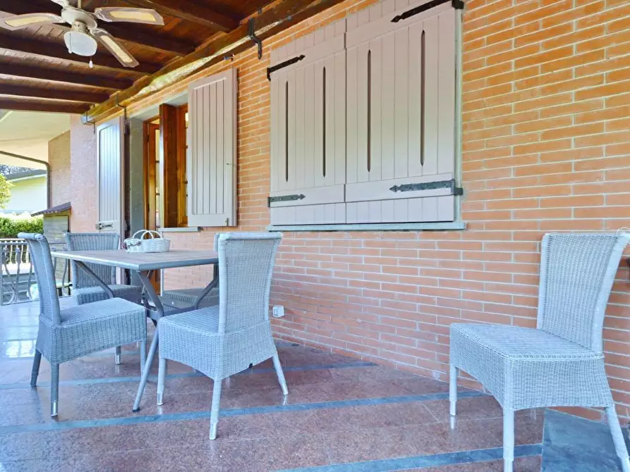 Immagine 15 di Villa in vendita  a Forte Dei Marmi