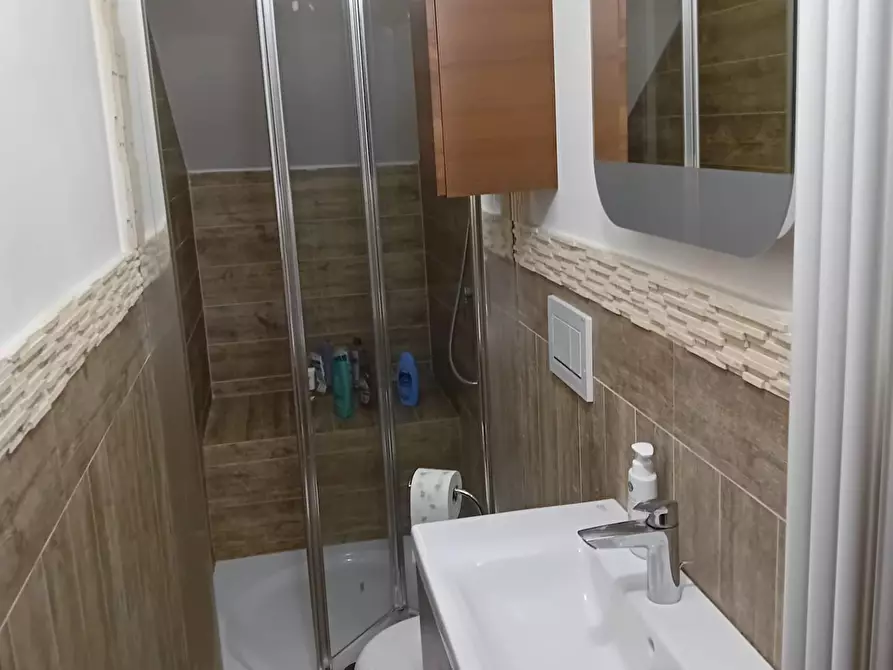 Immagine 11 di Appartamento in vendita  a Poggibonsi