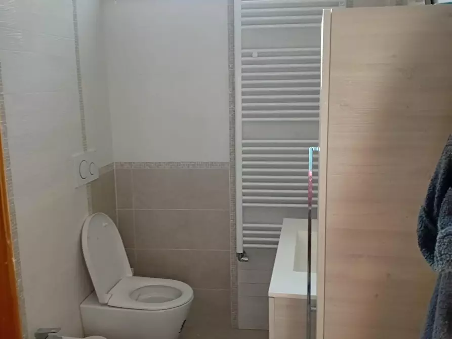 Immagine 8 di Appartamento in vendita  a Poggibonsi