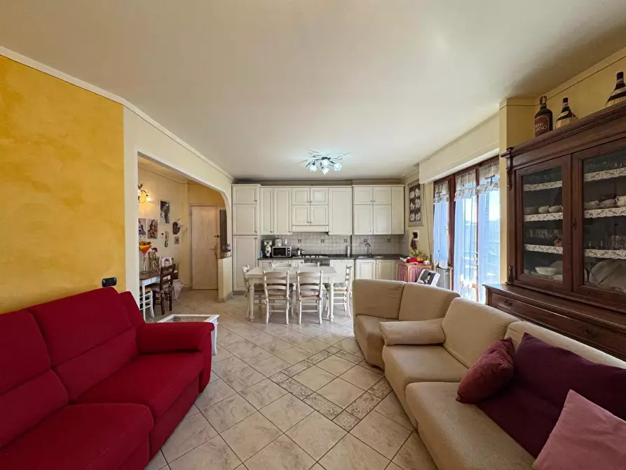 Immagine 7 di Appartamento in vendita  a Vinci