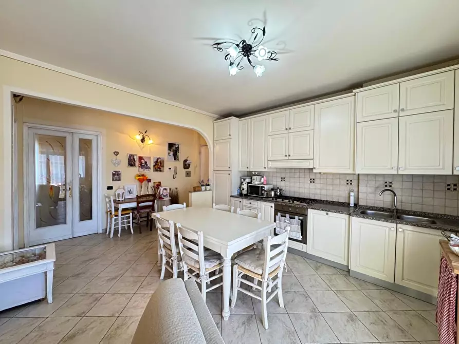 Immagine 3 di Appartamento in vendita  a Vinci