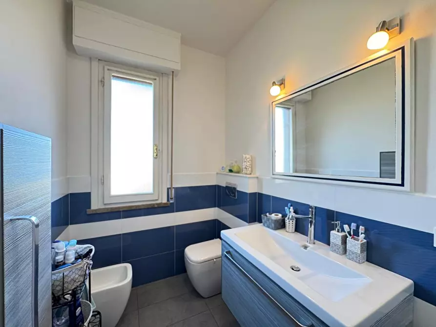 Immagine 19 di Appartamento in vendita  a Vinci