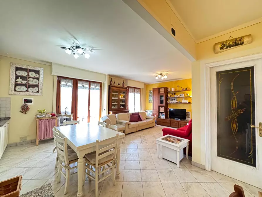 Immagine 1 di Appartamento in vendita  a Vinci