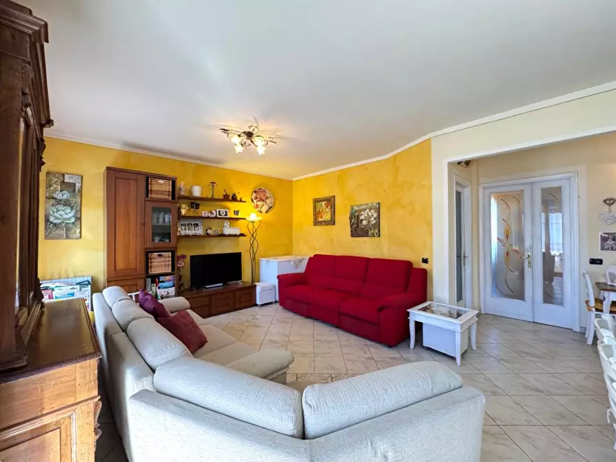 Immagine 25 di Appartamento in vendita  a Vinci