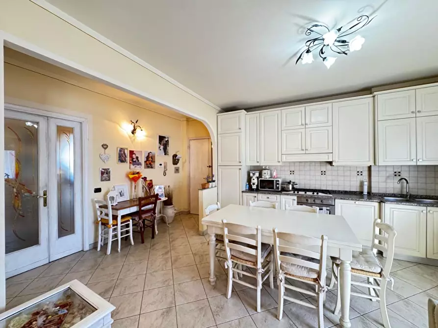 Immagine 28 di Appartamento in vendita  a Vinci