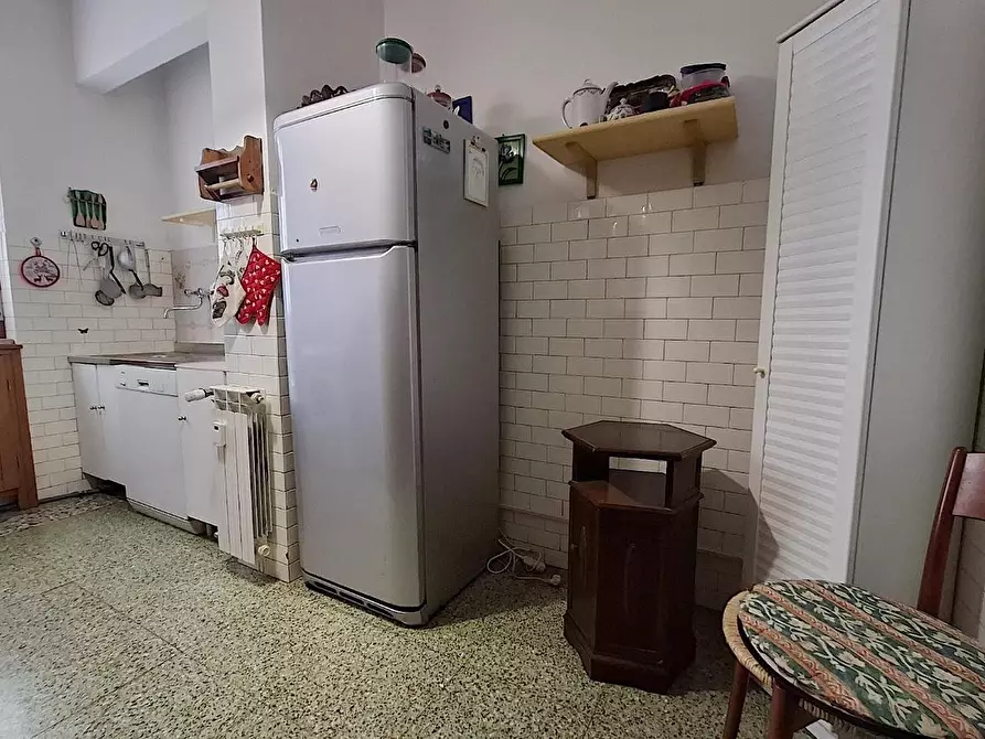 Immagine 9 di Appartamento in vendita  a Carrara