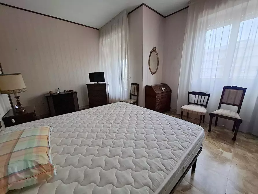 Immagine 13 di Appartamento in vendita  a Carrara