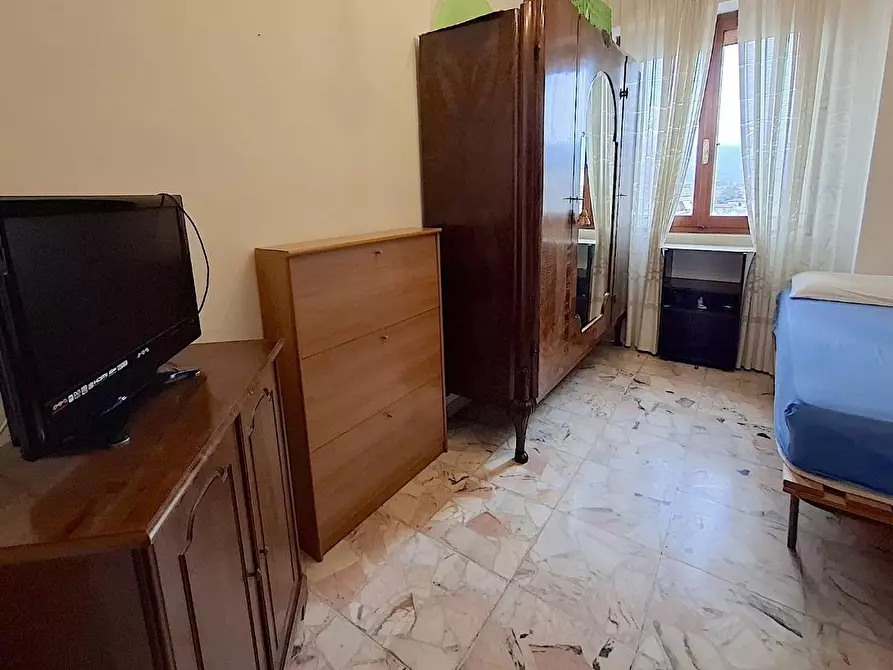 Immagine 15 di Appartamento in vendita  a Carrara